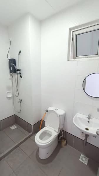 Service Residence for Rent at Seasons Amara Larkin - Kyoris Loh - Bathroom - PropertyGuru.com.my