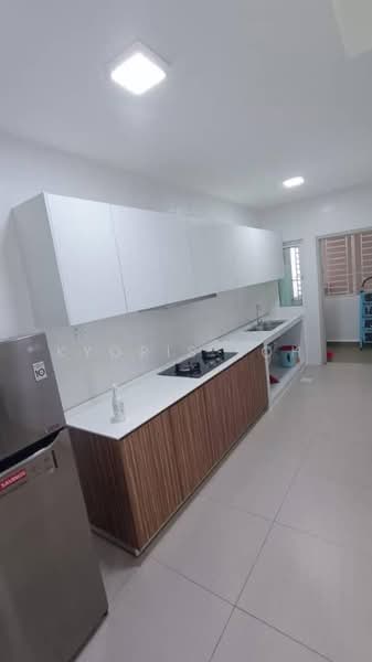 Service Residence for Rent at Seasons Amara Larkin - Kyoris Loh - Kitchen - PropertyGuru.com.my