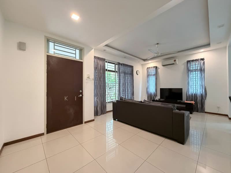 Cluster House for Rent in Horizon Hills (Iskandar Puteri (Nusajaya)) - Kinki Teow - Living Room - PropertyGuru.com.my
