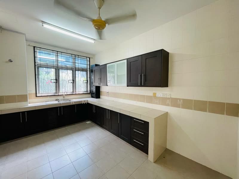 Rumah Berkembar untuk Dijual di Putrajaya (Putrajaya) - Syamsul Ilham - Kitchen - PropertyGuru.com.my