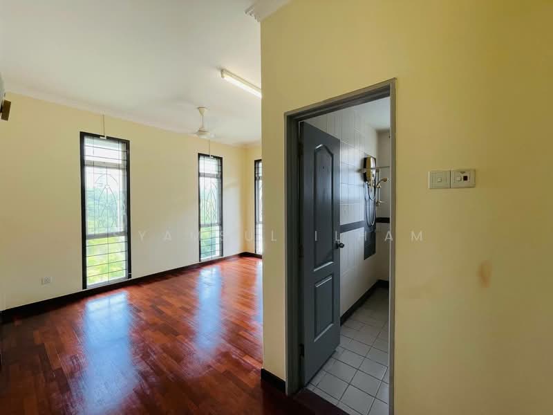 Rumah Berkembar untuk Dijual di Putrajaya (Putrajaya) - Syamsul Ilham - Living Room - PropertyGuru.com.my
