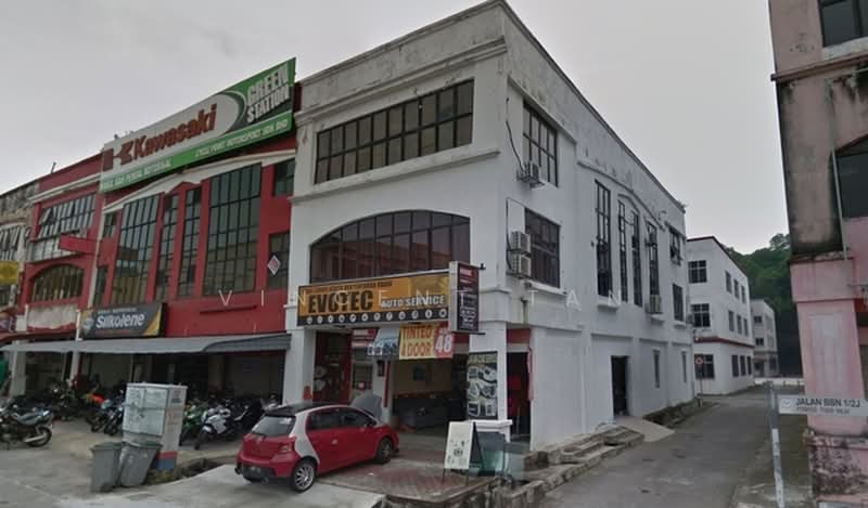 Shop for Sale in Bandar Baru Nilai (Nilai) - Vincent Tan - Exterior - PropertyGuru.com.my