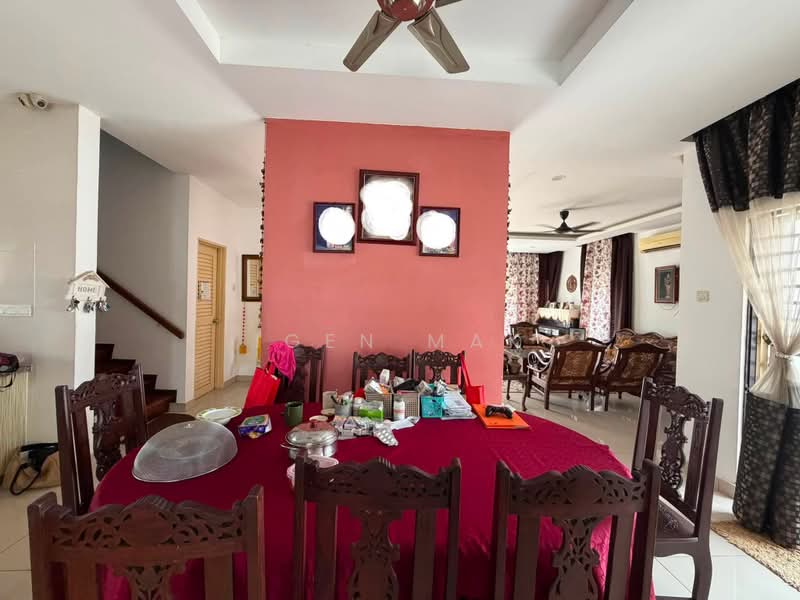 Bungalow for Sale in Saujana Villa (Kajang) - Igen Mak - Dining Room - PropertyGuru.com.my