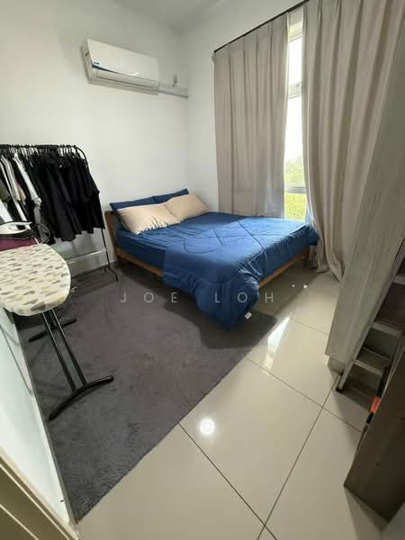 Service Residence for Sale at D'Tasek Residences (Tasek Impian) - Joe Loh - Bedroom - PropertyGuru.com.my