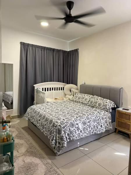 Service Residence for Sale at D'Tasek Residences (Tasek Impian) - Joe Loh - Bedroom - PropertyGuru.com.my