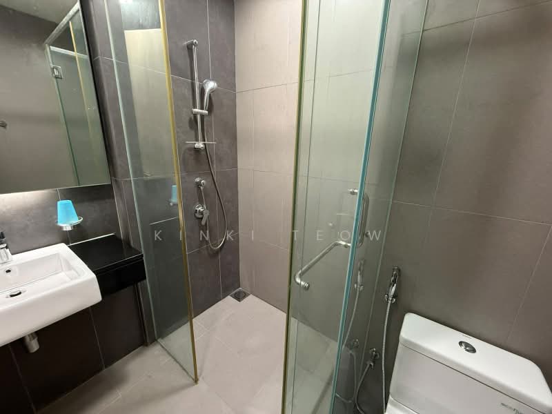 Service Residence for Sale at Imperia - Kinki Teow - Bathroom - PropertyGuru.com.my