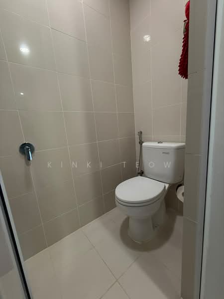 Service Residence for Sale at Imperia - Kinki Teow - Bathroom - PropertyGuru.com.my