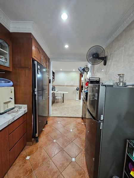 Terraced House for Sale in Bandar Kinrara Seksyen 5 (Bandar Kinrara) - Elyn Soo - Kitchen - PropertyGuru.com.my
