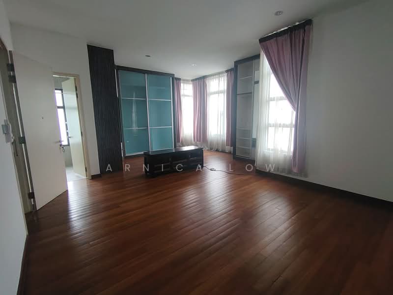 Semi-Detached House for Sale in Taman Equine (Seri Kembangan) - Arnica Low - PropertyGuru.com.my