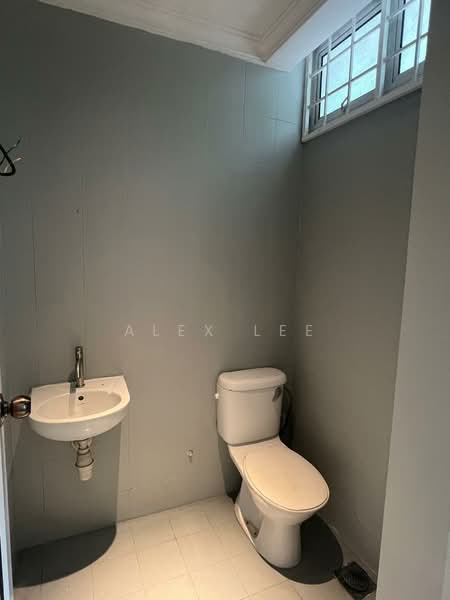 Rumah Banglo untuk Disewa di Ampang Jaya (Ampang) - Alex Lee - Bathroom - PropertyGuru.com.my