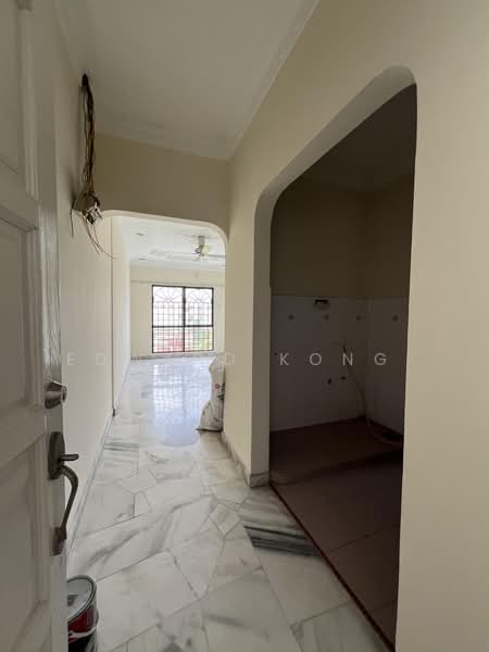 Apartment for Sale at Las Palmas (Rumbia) - Edward Kong. - Entrance - PropertyGuru.com.my