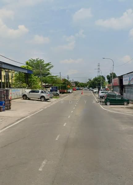 Warehouse for Rent in Taman Perindustrian Pandamaran (Pelabuhan Klang) - Edward Yap - Wide road - PropertyGuru.com.my