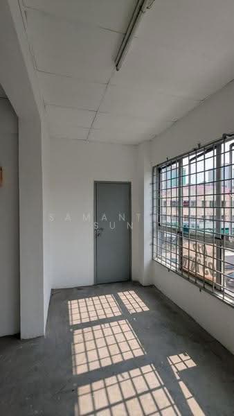 Shop / Office for Rent in Bandar Damai Perdana (Cheras) - Samantha Sun - Interior - PropertyGuru.com.my