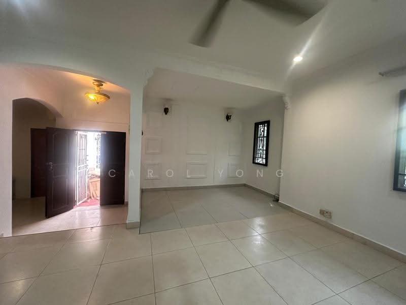 Rumah Berkembar untuk Dijual di Bukit Damansara (Damansara Heights) - Carol Yong - Living Room - PropertyGuru.com.my