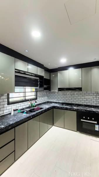 Terraced House for Sale in Kuala Selangor (Selangor) - Kings Soe - Kitchen - PropertyGuru.com.my