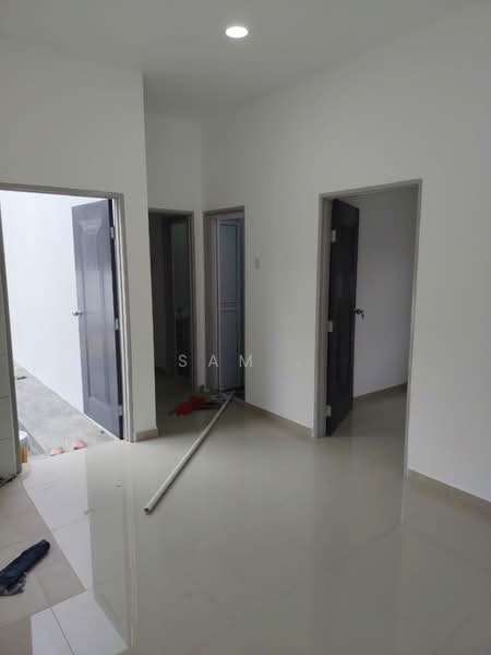 Rumah Banglo untuk Dijual di Kampung Menglembu Timur (Menglembu) - Sam . - Interior - PropertyGuru.com.my
