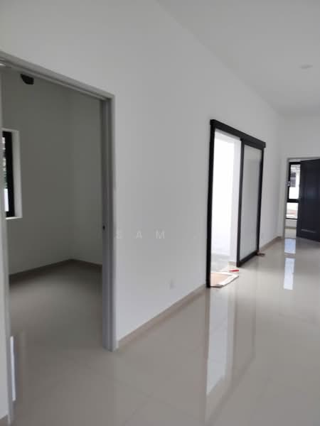 Rumah Banglo untuk Dijual di Kampung Menglembu Timur (Menglembu) - Sam . - Interior - PropertyGuru.com.my