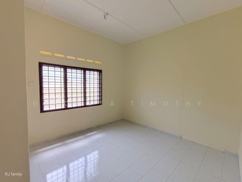 Rumah Berkembar untuk Dijual di Taman Bukit Serindit (Melaka City) - De Costa Timothy - PropertyGuru.com.my