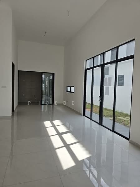 Cluster House for Sale in Austin Crest (Johor Bahru) - Phoebe Foo - Living Room - PropertyGuru.com.my
