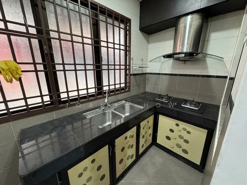 2-storey Terraced House for Sale in Taman Merdeka Jaya (Batu Berendam) - Joanne How - Kitchen - PropertyGuru.com.my