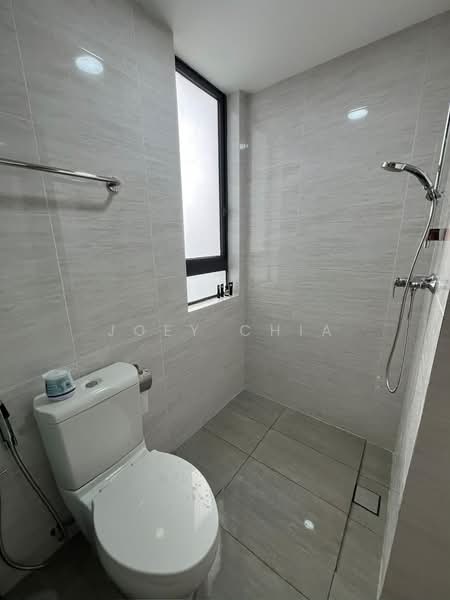Servis Apartment untuk Disewa di Baron Residence @ Lake City - Joey Chia - Bathroom - PropertyGuru.com.my