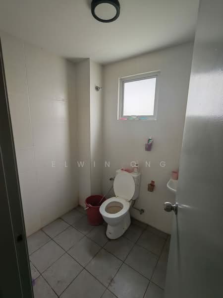 Rumah Teres 2 Tingkat untuk Disewa di Kuala Selangor (Selangor) - Elwin Ong - Bathroom - PropertyGuru.com.my