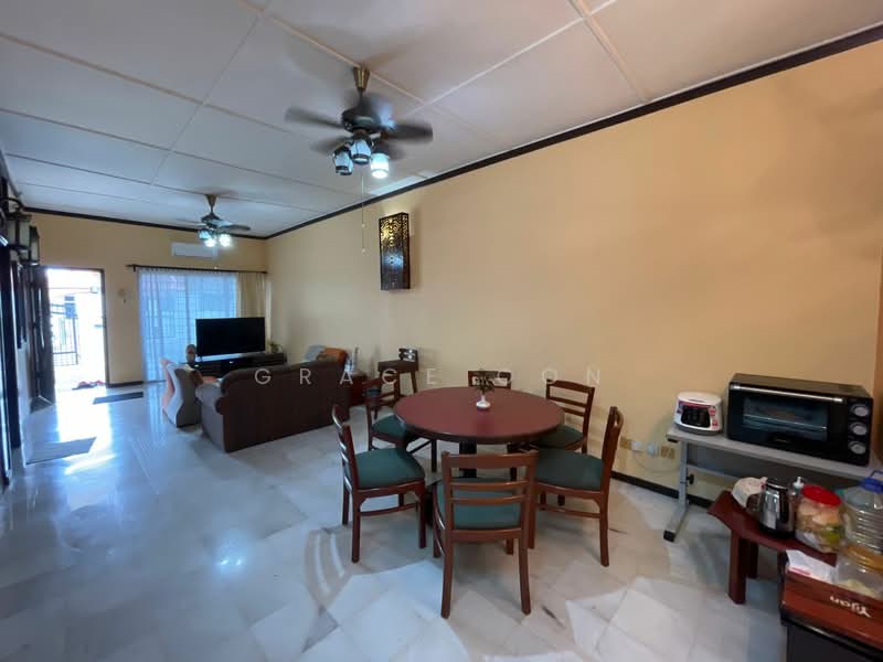 Semi-Detached House for Sale in Kota Warisan (Sepang) - Grace Oon - Living Room - PropertyGuru.com.my