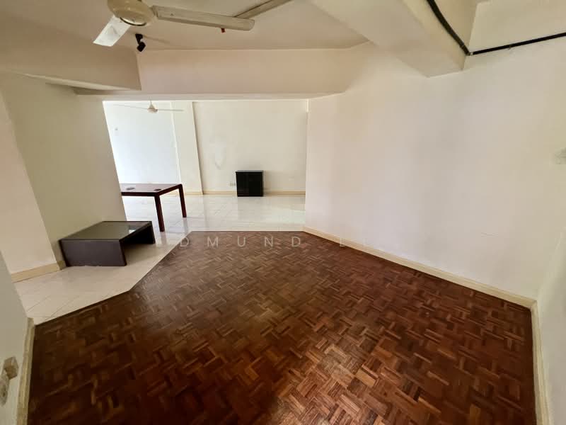 Kondominium untuk Dijual di Pantai Panorama Condominiums - Edmund Lee - PropertyGuru.com.my
