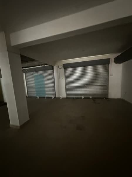 Shop for Rent in Kajang (Selangor) - Alex Lee - Interior - PropertyGuru.com.my