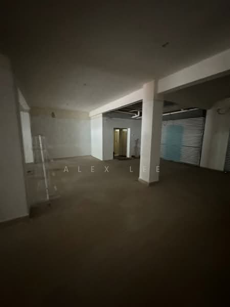 Shop for Rent in Kajang (Selangor) - Alex Lee - Interior - PropertyGuru.com.my