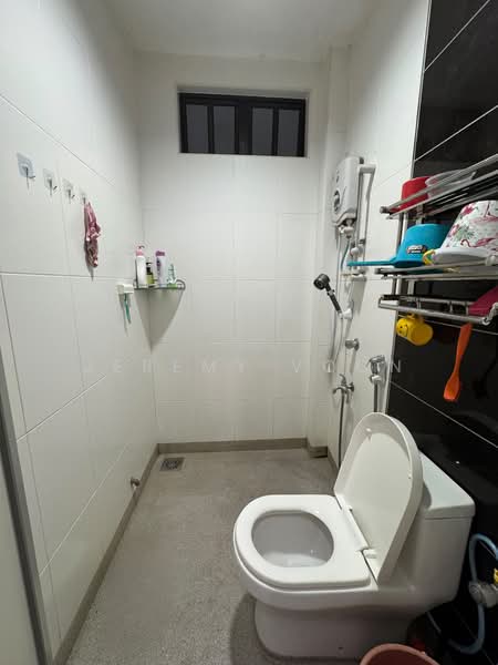 Rumah Teres 1.5 Tingkat untuk Dijual di Taman Pelangi Indah (Ulu Tiram) - Jeremy Voon - PropertyGuru.com.my
