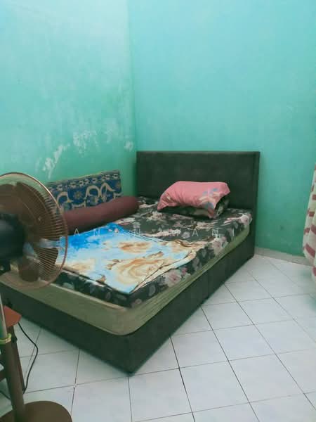 Rumah Berkembar untuk Dijual di Bandar Rinching Seksyen 4 (Semenyih) - Anan Mani - Bedroom - PropertyGuru.com.my
