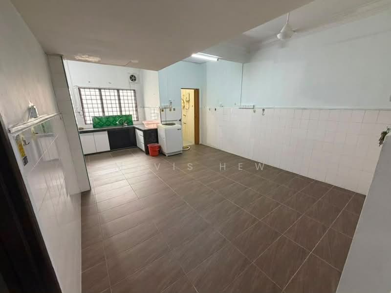 2-storey Terraced House for Rent in Taman Megah Ria (Masai) - Mavis Hew - Kitchen - PropertyGuru.com.my