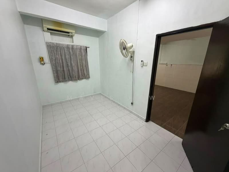 2-storey Terraced House for Rent in Taman Megah Ria (Masai) - Mavis Hew - Interior - PropertyGuru.com.my