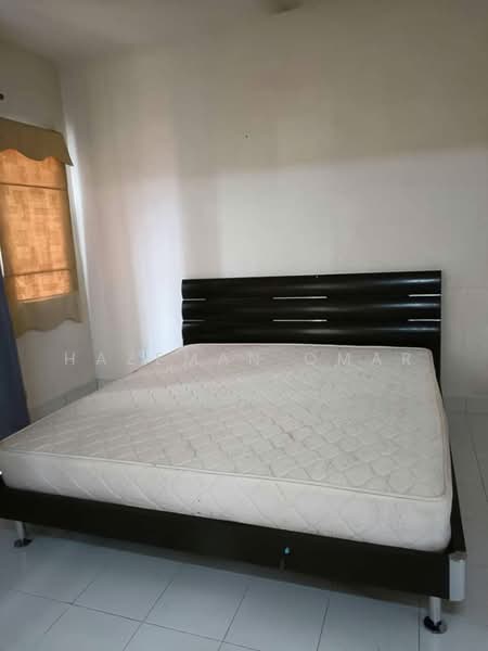 Rumah Teres 2 Tingkat untuk Dijual di Taman Tasik Prima (Puchong) - Hazeman Omar - Bedroom - PropertyGuru.com.my