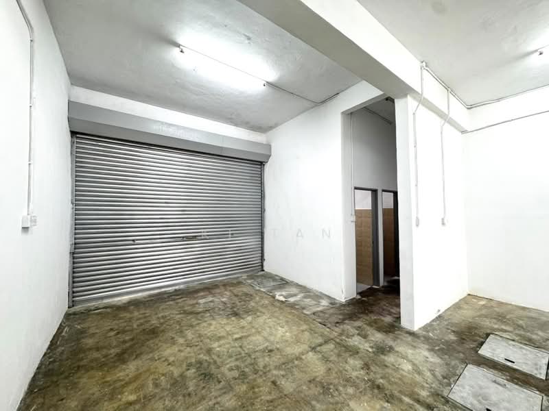 Kedai untuk Disewa di Masai (Johor) - KT Tan - Interior - PropertyGuru.com.my