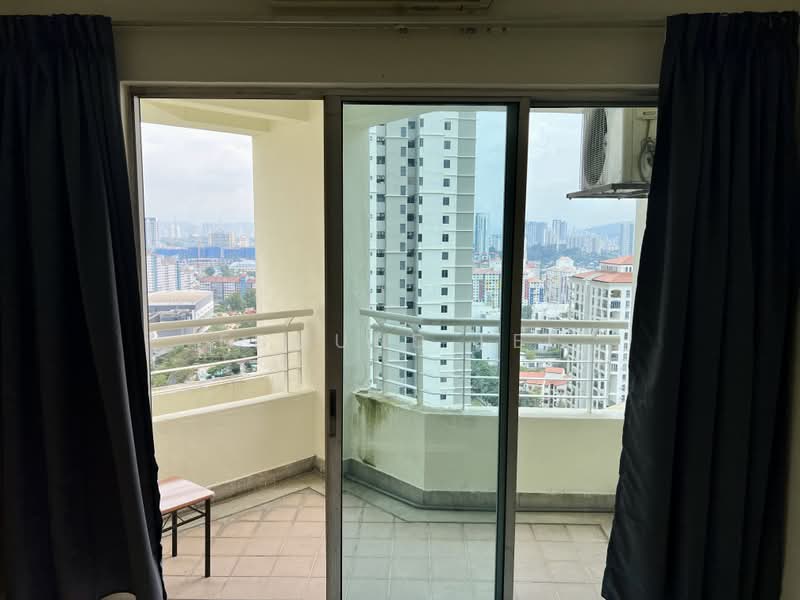 Kondominium untuk Dijual di Pantai Panorama Condominiums - Edmund Lee - PropertyGuru.com.my