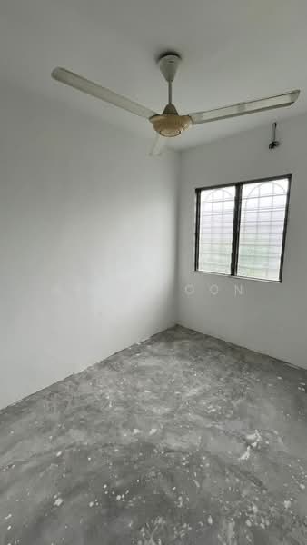 Rumah Teres 2 Tingkat untuk Dijual di Taman Lestari Putra (Seri Kembangan) - Grace Oon - Interior - PropertyGuru.com.my