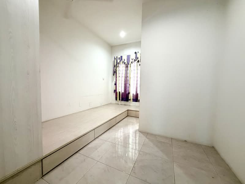 2-storey Terraced House for Sale in Taman Pengkalan Barat (Ipoh) - Alex Cheah - PropertyGuru.com.my
