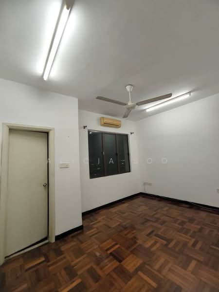 Condominium for Rent at Armanee - Alicia Soo - Bedroom - PropertyGuru.com.my