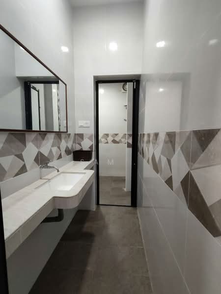 Terraced House for Rent in Ipoh (Perak) - Sam . - Bathroom - PropertyGuru.com.my