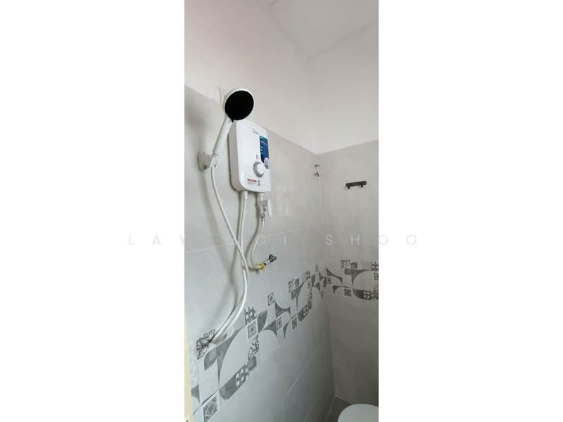 Rumah Teres 2 Tingkat untuk Disewa di Batu Caves (Selangor) - Lay Moi Shoo - Bathroom - PropertyGuru.com.my