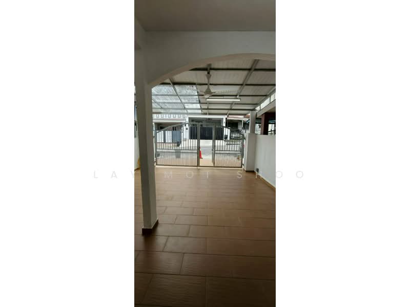 Rumah Teres 2 Tingkat untuk Disewa di Batu Caves (Selangor) - Lay Moi Shoo - Exterior - PropertyGuru.com.my