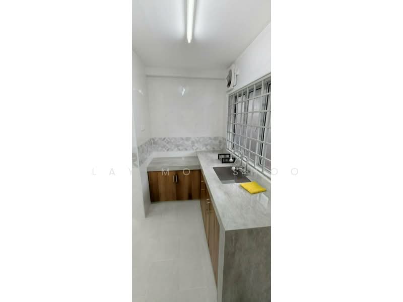 Rumah Teres 2 Tingkat untuk Disewa di Batu Caves (Selangor) - Lay Moi Shoo - Kitchen - PropertyGuru.com.my