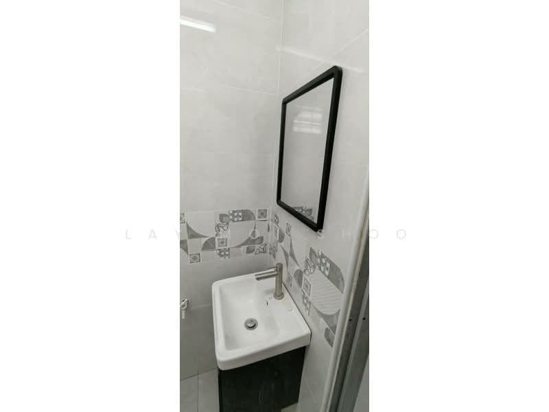 Rumah Teres 2 Tingkat untuk Disewa di Batu Caves (Selangor) - Lay Moi Shoo - Bathroom - PropertyGuru.com.my