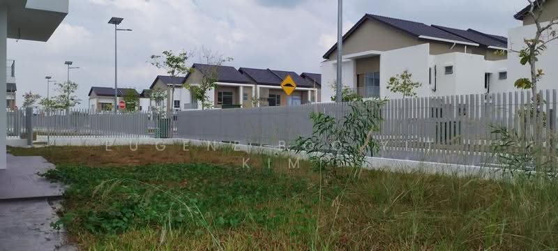 2-storey Terraced House for Sale in Bandar Gamuda Cove (Dengkil) - Eugene Boo Yit Kim - Exterior - PropertyGuru.com.my