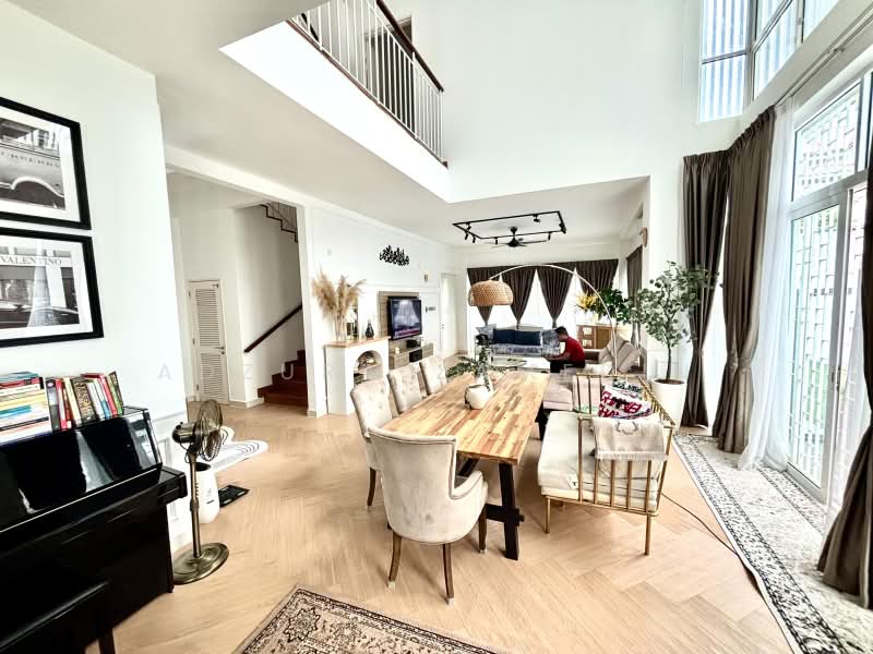 Rumah Berkembar untuk Dijual di Kajang (Selangor) - Adzura Zamedin - Living Room - PropertyGuru.com.my