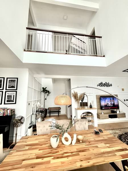 Rumah Berkembar untuk Dijual di Kajang (Selangor) - Adzura Zamedin - Living Room - PropertyGuru.com.my