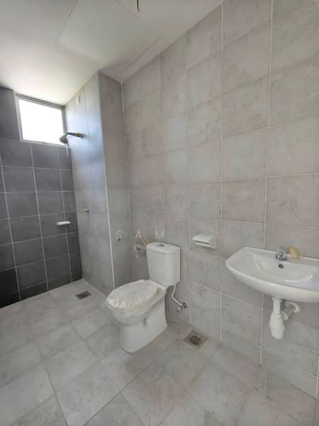 Pangsapuri untuk Dijual di Residensi Falim (PR1MA Falim) - Sam . - Bathroom - PropertyGuru.com.my