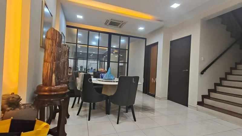 2.5-storey Terraced House for Sale in Taman Sutera Utama (Skudai) - John Lim - Dining Room - PropertyGuru.com.my